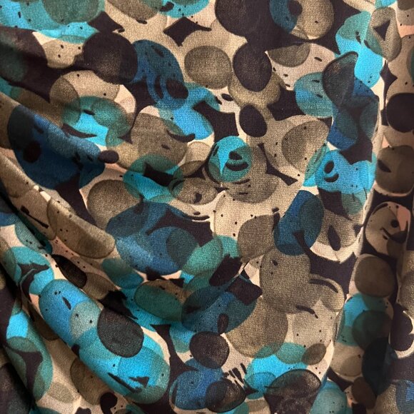 Beautiful green & blue formal dress - Picture 3 of 5